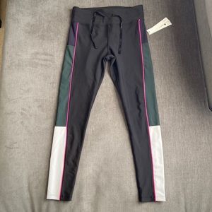 NWT Aqua Athletic Leggings (S)